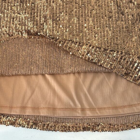 Cable & Gauge | Gold Sequin Puff Long Sleeve Mock neck Keyhole Blouse Shirt - Picture 14 of 16